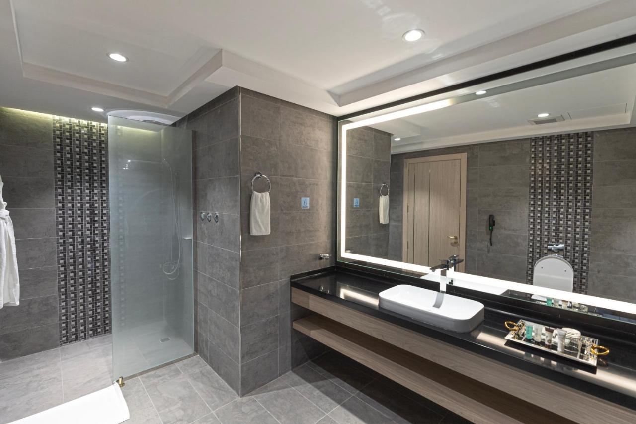 Green Park Hotel Doha Exterior photo